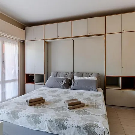 Bright With A View Of The Gulf And A Swimming Pool Apartmán Rapallo